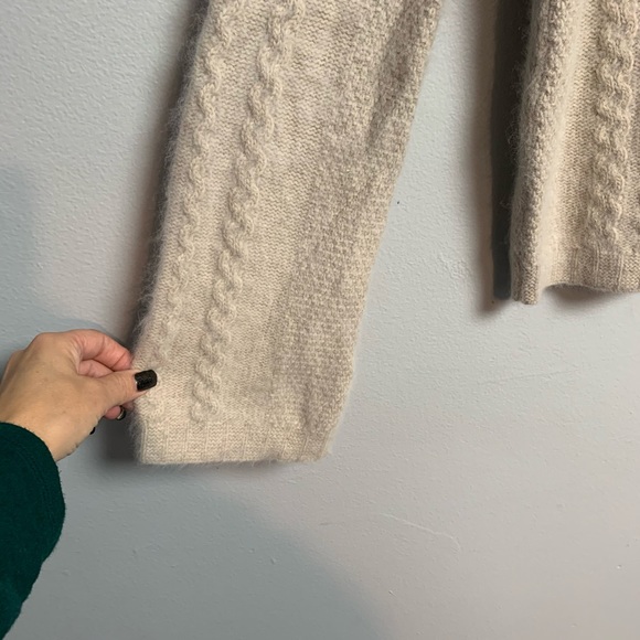 Comfy turtleneck sweater - Picture 3 of 5